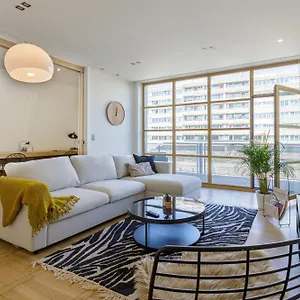  Apartment Couronne