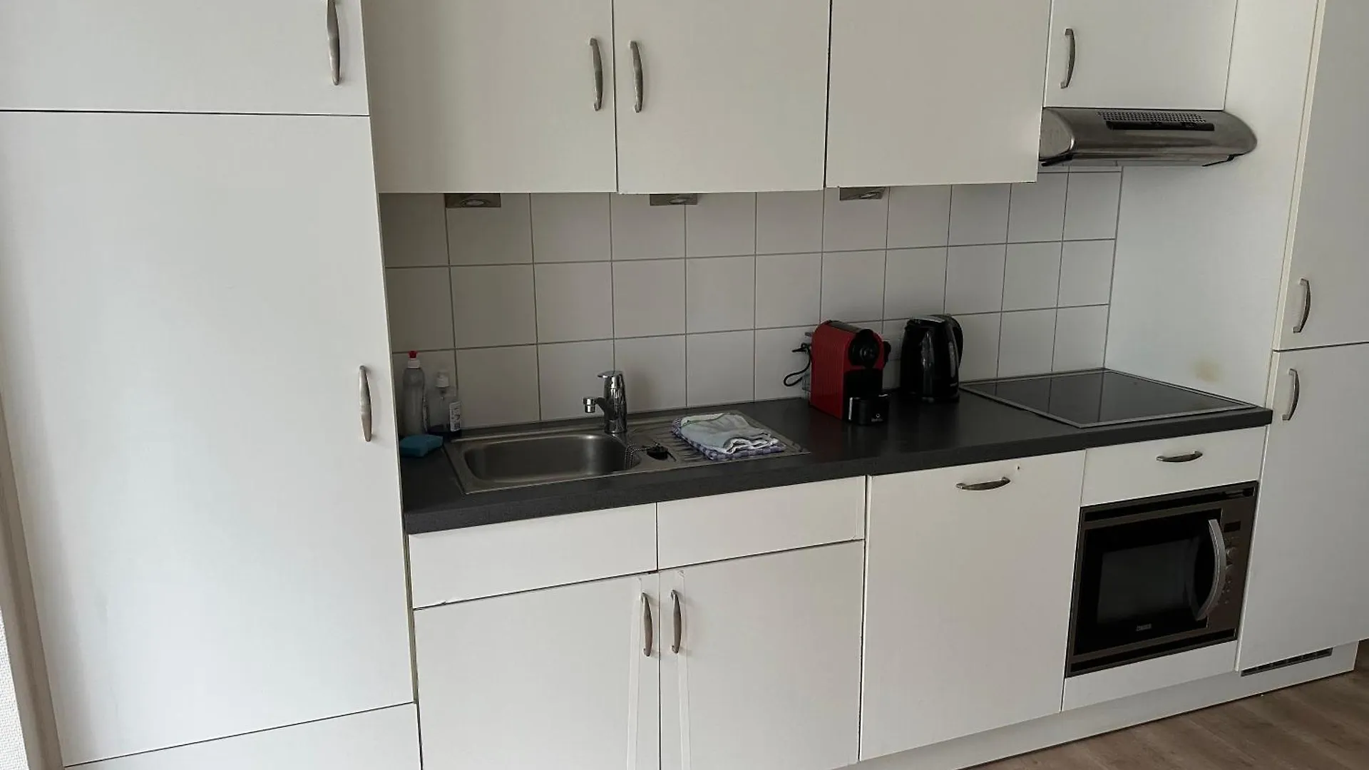 3 Bedroom Apartment In City Center With Balcony View Βρυξέλλες Βέλγιο