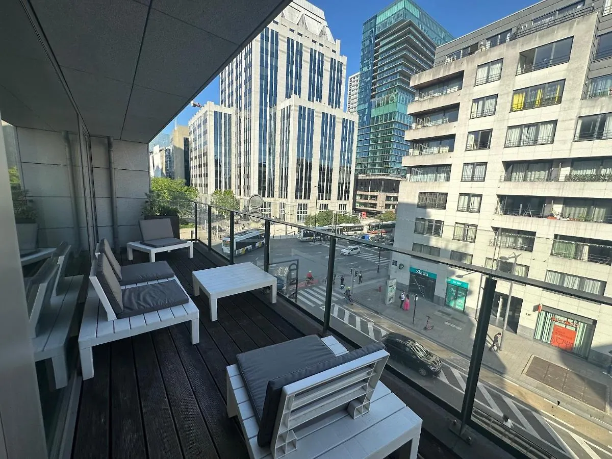 3 Bedroom Apartment In City Center With Balcony View Bruselas