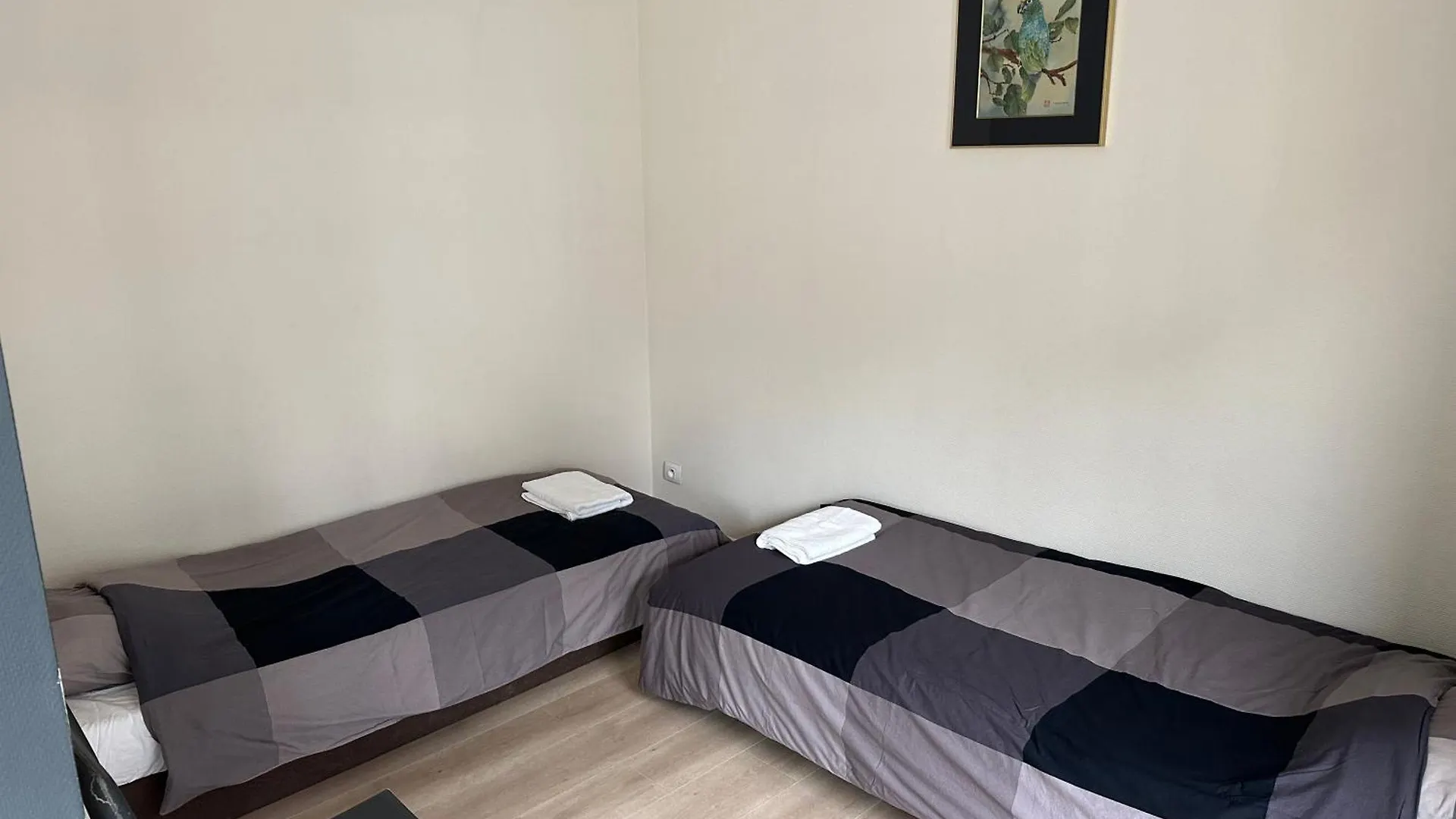 3 Bedroom Apartment In City Center With Balcony View Brussels Belgium